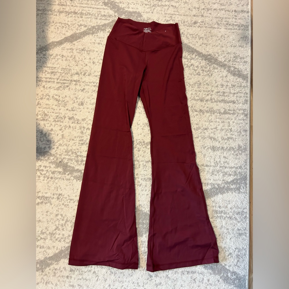 Women’s flare leggings